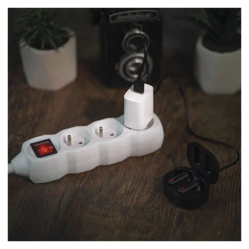 Univerzálny USB adaptér BASIC do siete 10 W max. – Obrázok 13