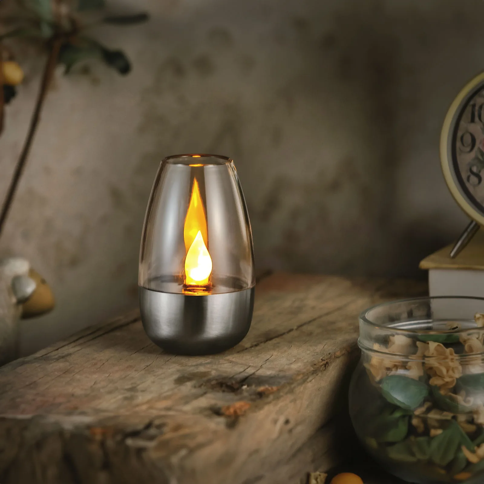 Solárna lampa - sviečka - efekt plameňa - 1 teplá biela LED - 6 x 9 cm