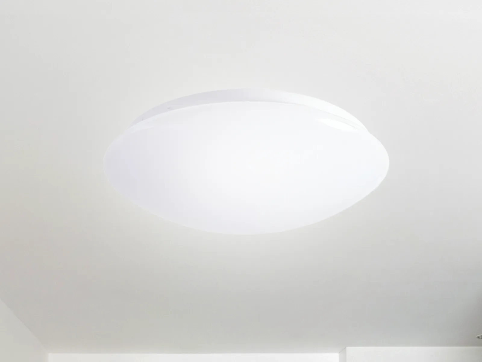 LED stropnica OPAL so senzorom 18W / 4000K / MS / IP44 - LCL422M/44 – Obrázok 3
