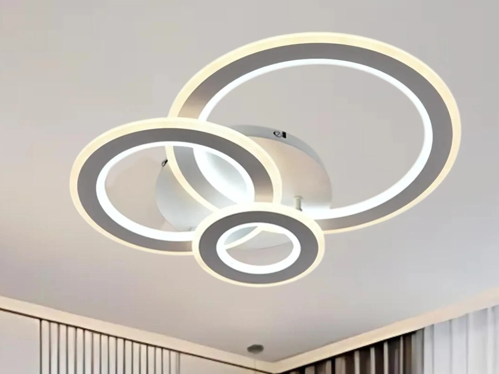 LED stropné svietidlo + diaľkový ovládač 90W - J1300/W – Obrázok 2