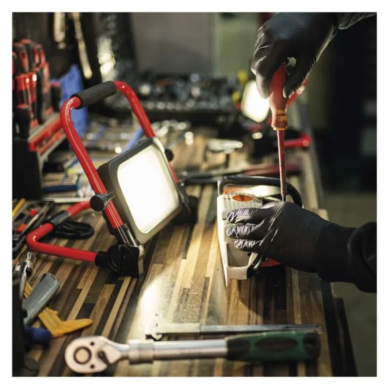 LED reflektor ACCO nabíjací prenosný, – Obrázok 98