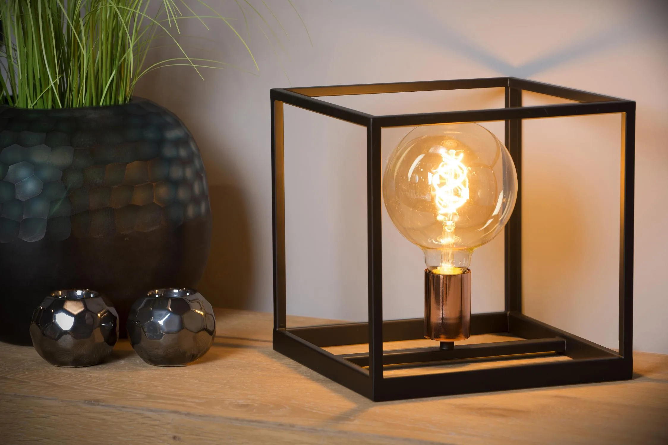 ARTHUR – Stolná lampa – 1xE27 – Čierna – Obrázok 4