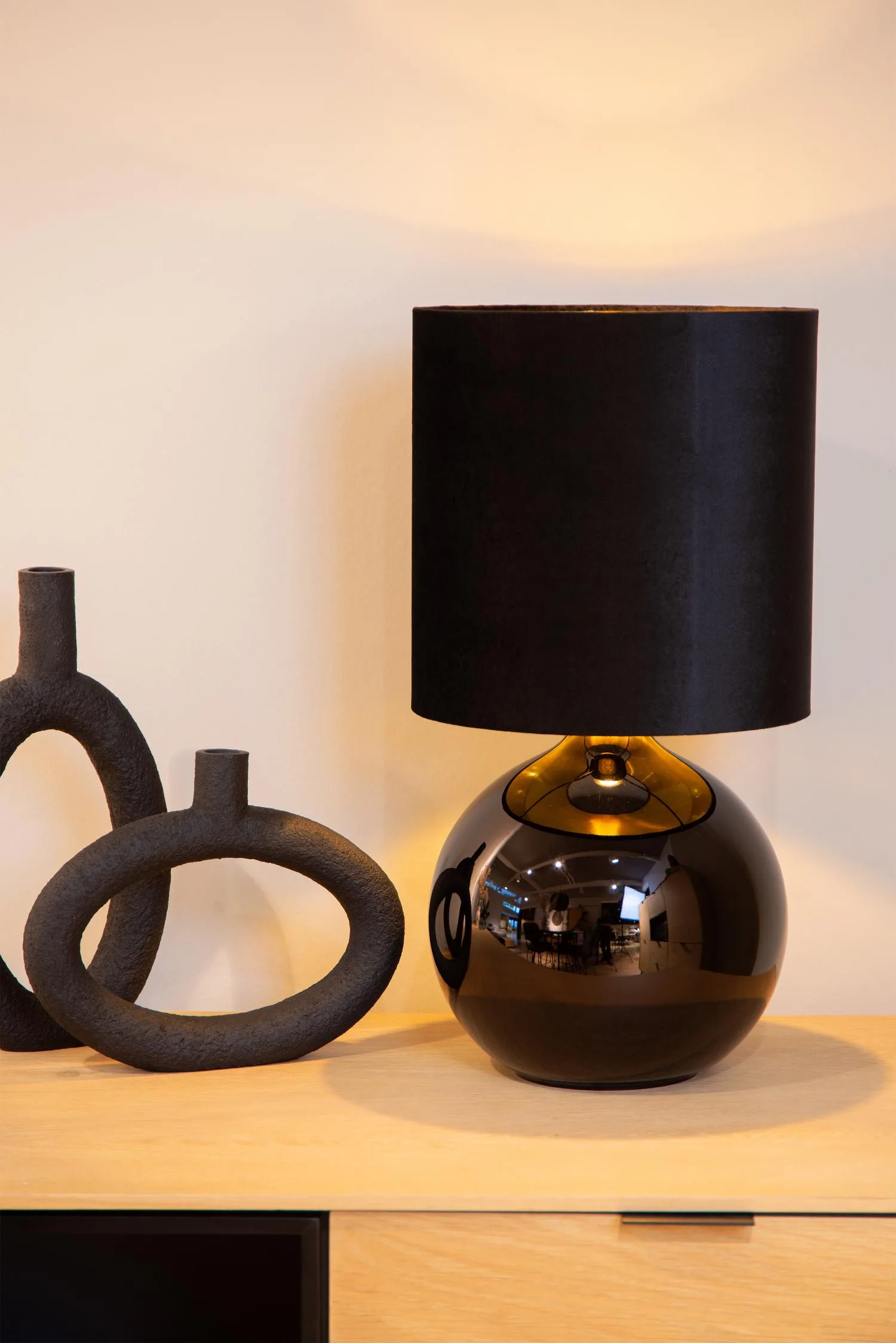 ESTERAD – Stolná lampa – Ø 24 cm – 1xE14 – Obrázok 4